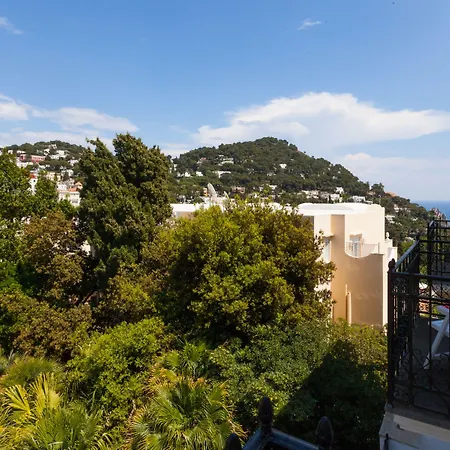 Hotell La Residenza 4*